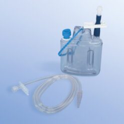 Einmal Redon-Flasche, eckig, als OP-System mit Large-Lock-Konnektor und Stufenkonnektor CH 06-18,